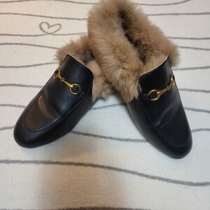 Black Fur-Trimmed Mulls